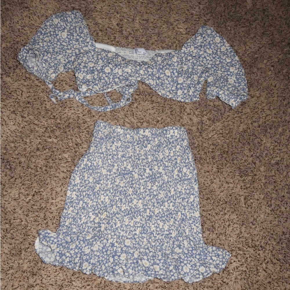 Two Piece Set